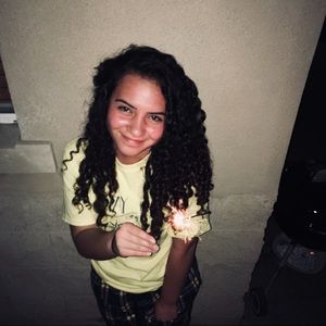 Meet your Posher, Luana